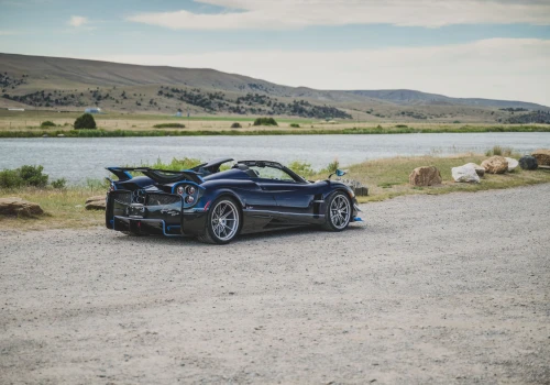 Pagani Huayra Roadster „Executor”: unikat z manualną skrzynią trafi na aukcję