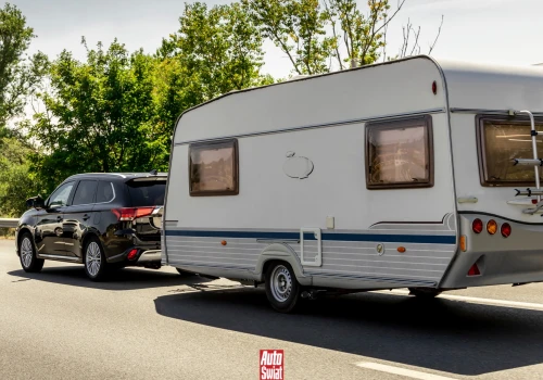 Istotna zmiana w e-TOLL. Kierowcy osobówek z przyczepami nie będą płacić za drogi