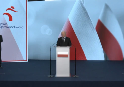 Rozłam w PiS staje się faktem. Kaczyński mówi o odejściu ponad 30 posłów