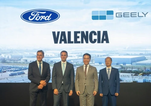 Ford i Geely połączą siły w Europie. W hiszpańskiej fabryce będzie powstawać pięć modeli