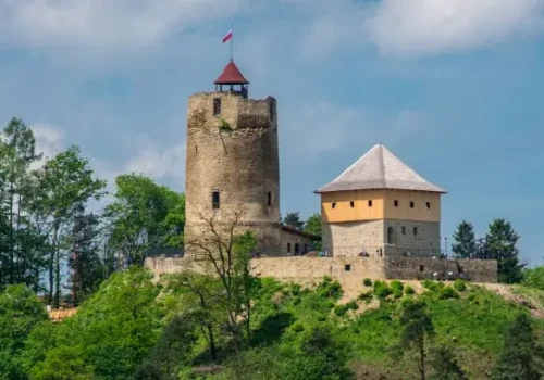 Baszta w Czchowie urośnie o 6 metrów. To ostatni weekend, by zobaczyć ją przed przebudową
