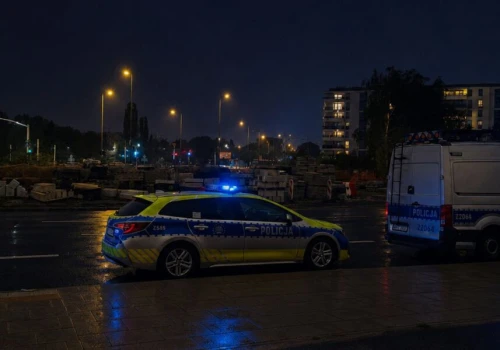Policjanci skuli kierowców, bo nie chcieli podać danych. Sąd ich uniewinnił