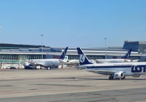 Lotnisko Chopina czeka wielka przebudowa. Port w Warszawie celuje wysoko
