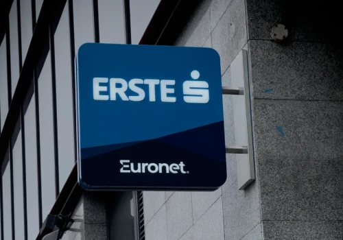 Raz w tygodniu do odebrania 20000 zł. Erste Bank zapłaci podatek