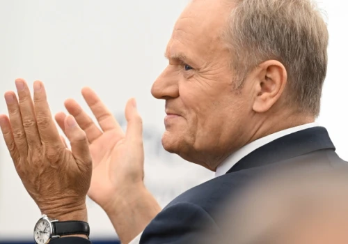 Politolog: Z podziału PiS-u może cieszyć zarówno obóz rządzący, jak i Konfederacja