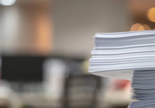 Korespondencja masowa w firmie – jak uniknąć opóźnień i pomyłek?