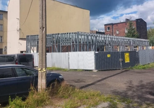 Muzułmanie powiększają centrum kultury w Katowicach. Inwestycja budzi coraz większe emocje