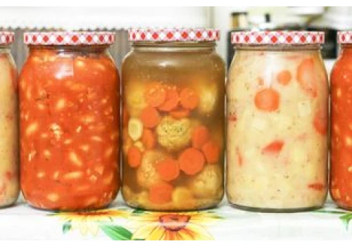 Domowa zupa zawsze pod ręką. Jak bezpiecznie zawekować ulubione smaki na obiad?