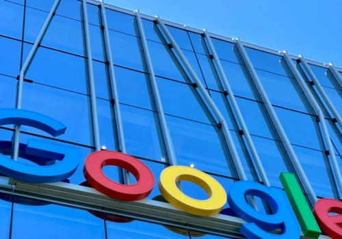 Google oficjalnie zapowiada podwyżki. Tanio już było