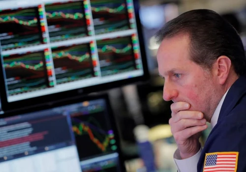 Na Wall Street wraca strach. Ropa po 120 dolarów i koniec Wspaniałej Siódemki?