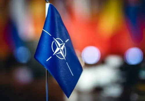 Stażystka w Kwaterze Głównej NATO zatrzymana pod zarzutem szpiegostwa