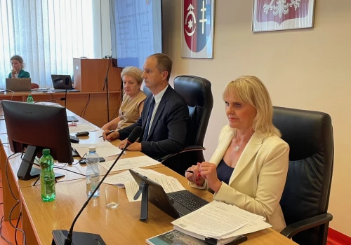 Będzie nowy skarbnik powiatu ostrowieckiego. Sesja w poniedziałek