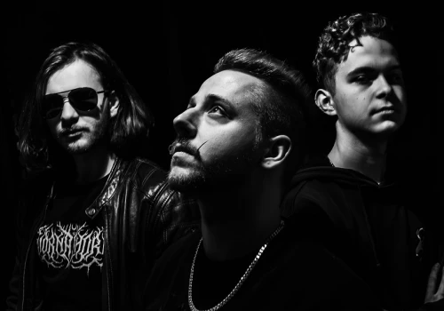 Rumore prezentuje „Na zabój”. Nowa odsłona indie punkowej energii!