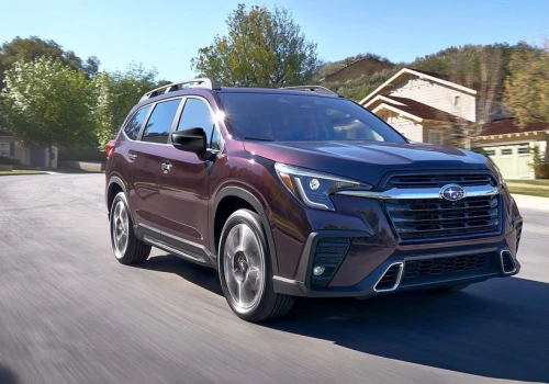 Subaru w USA wzywa ponad pół miliona aut. Powodem jest… błąd na naklejce