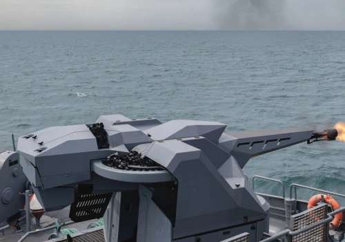 Polska armata 35 mm strzela na ćwiczeniach NATO