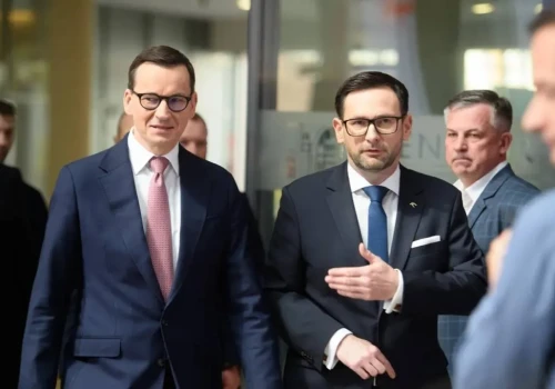 Był z Morawieckim, ale został w PiS. Teraz zabrał głos. 