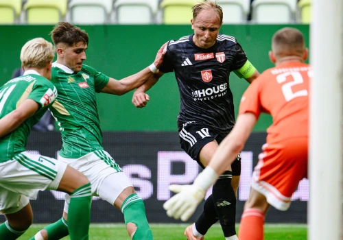 Lechia w rozsypce była bez szans. Tomasz Kafarski triumfował w Gdańsku