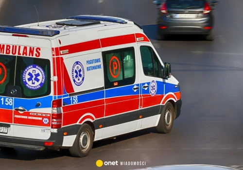 Zderzenie trzech samochodów. Nie żyje dwoje dzieci, są też ranni