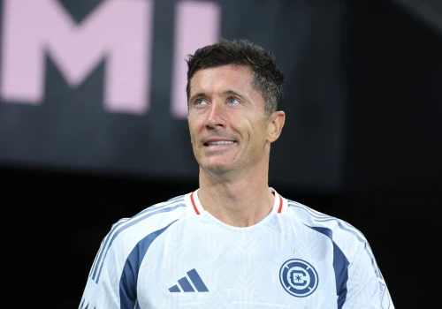 Co Lewandowski robi w MLS? Jak to co? Pieniądze!