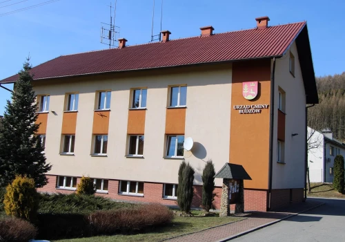 Radni z gminy Budzów nie chcą edukacji zdrowotnej. Pojadą do minister?