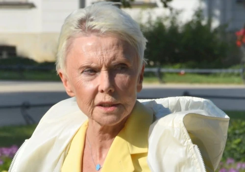 To dzieje się z córką Ewy Błaszczyk. Jest szansa na wybudzenie?