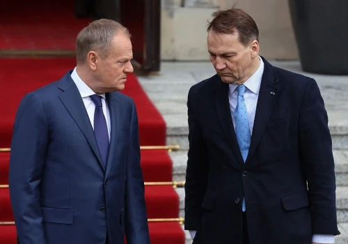 Sikorski czy Tusk? Polacy wskazali, kto byłby lepszym premierem