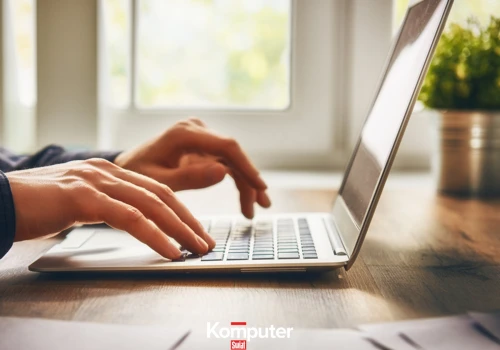 Szukasz dobrego laptopa? To 20 najpopularniejszych modeli w Polsce