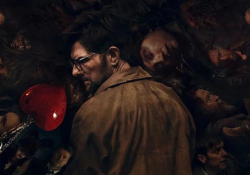 Hokum - recenzja filmu. Ciemniej nie znaczy mroczniej