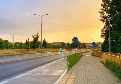 Upalna niedziela - ostrzeżenie meteo dla powiatu legnickiego
