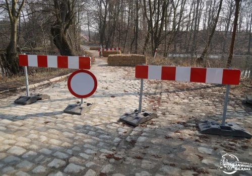 Uszkodzony w wyniku powodzi odcinek drogi w Bagieńcu zostanie naprawiony
