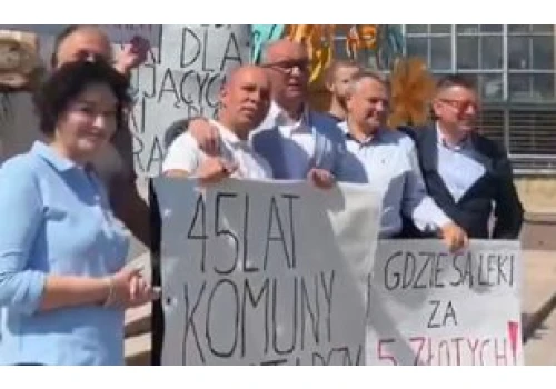Protestowali wobec Lewicy. Czarzasty zdumiał gestem