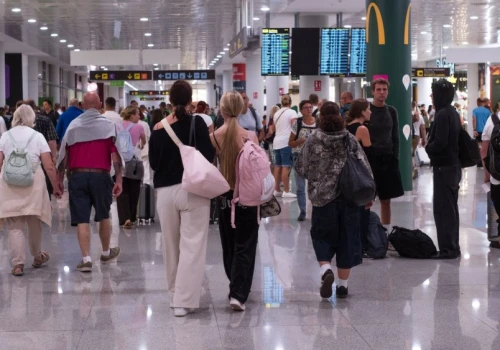 Problemy w wakacyjnym raju Polaków. Odwołania lotów możliwe od poniedziałku