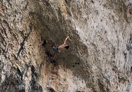 Tomek Zacharewicz przechodzi „Madame Croché” 8c+