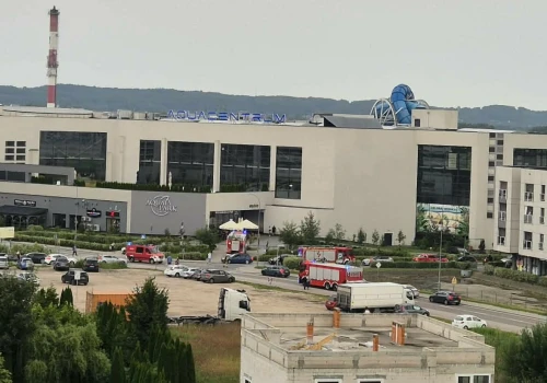 Aquapark Reda ewakuowany. Wyciek szkodliwej substancji