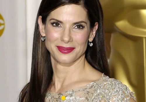 Tak Sandra Bullock wyglądała w dzieciństwa. Młodsza siostra pokazała stare zdjęcie