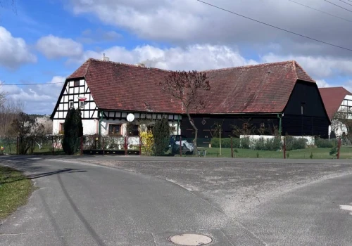 Mieszkańcy Ostaszowa nie chcą mieszkać w muzealnym eksponacie