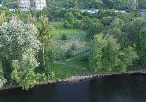 Krytycy kąpieliska w Parku Centralnym piszą o ryzyku geologicznym. To faktycznie czynnik ryzykowny