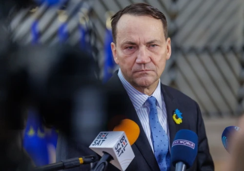 Sikorski o prezydenckiej propozycji referendum ws. Zielonego Ładu: To świat eurofoba, który myśli, że w UE ma się same przywileje i żadnych obowiązków