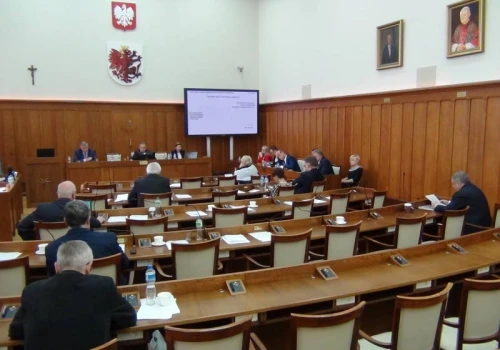 Sejmik będzie miał nowy system głosowania. Trochę będzie to kosztować