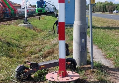 Tragiczny weekend na drogach Rzeszowa i okolic. Seria wypadków, ranni i śmierć w samochodzie