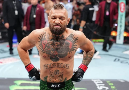 Wiadomo, na jak długo wypadł McGregor. Szef UFC potwierdził czas rehabilitacji