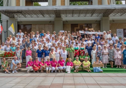 Wyjątkowy dzień w sanktuarium. Seniorzy świętowali i pomagali