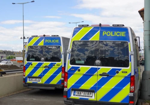 Setki alarmów bombowych u sąsiada Polski. Służby postawione na równe nogi