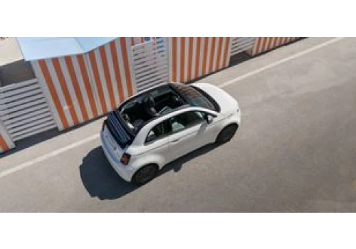 Tanie Cabrio na co dzień? Fiat 500 Hybrid udowadnia, że to możliwe