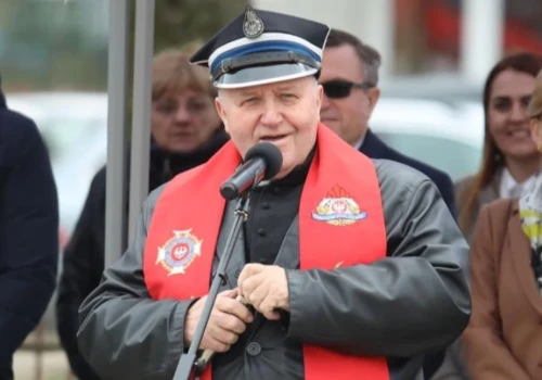 Ponad 50 lat kapłaństwa. Dziekan ciechanowiecki ks. Tadeusz Kryński przechodzi na emeryturę