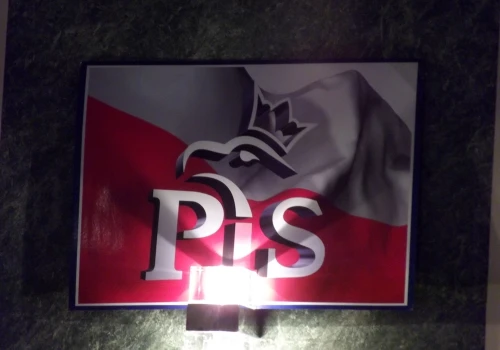 PiS nagle zmienia zdanie! Sensacyjny ruch po rozpadzie partii. „Poinformowałem marszałka”