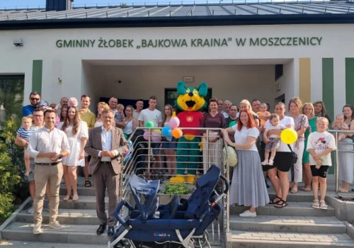 Tłumy na Dniu Otwartym w nowym żłobku „Bajkowa Kraina” w Moszczenicy!