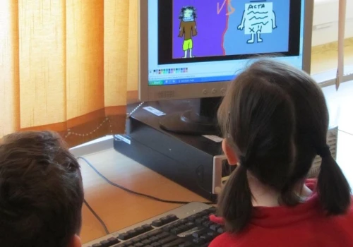 Rewolucja w szkołach od 1 września. MEN zmienia zasady oceniania, egzaminów i prac domowych