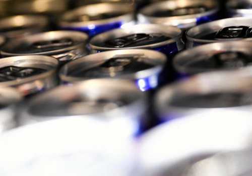 Indie niechętne energetykom. Producenci nie będą mogli używać określenia 