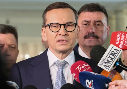 Co stanie się z PiS bez Morawieckiego? Polacy odpowiedzieli w najnowszym sondażu